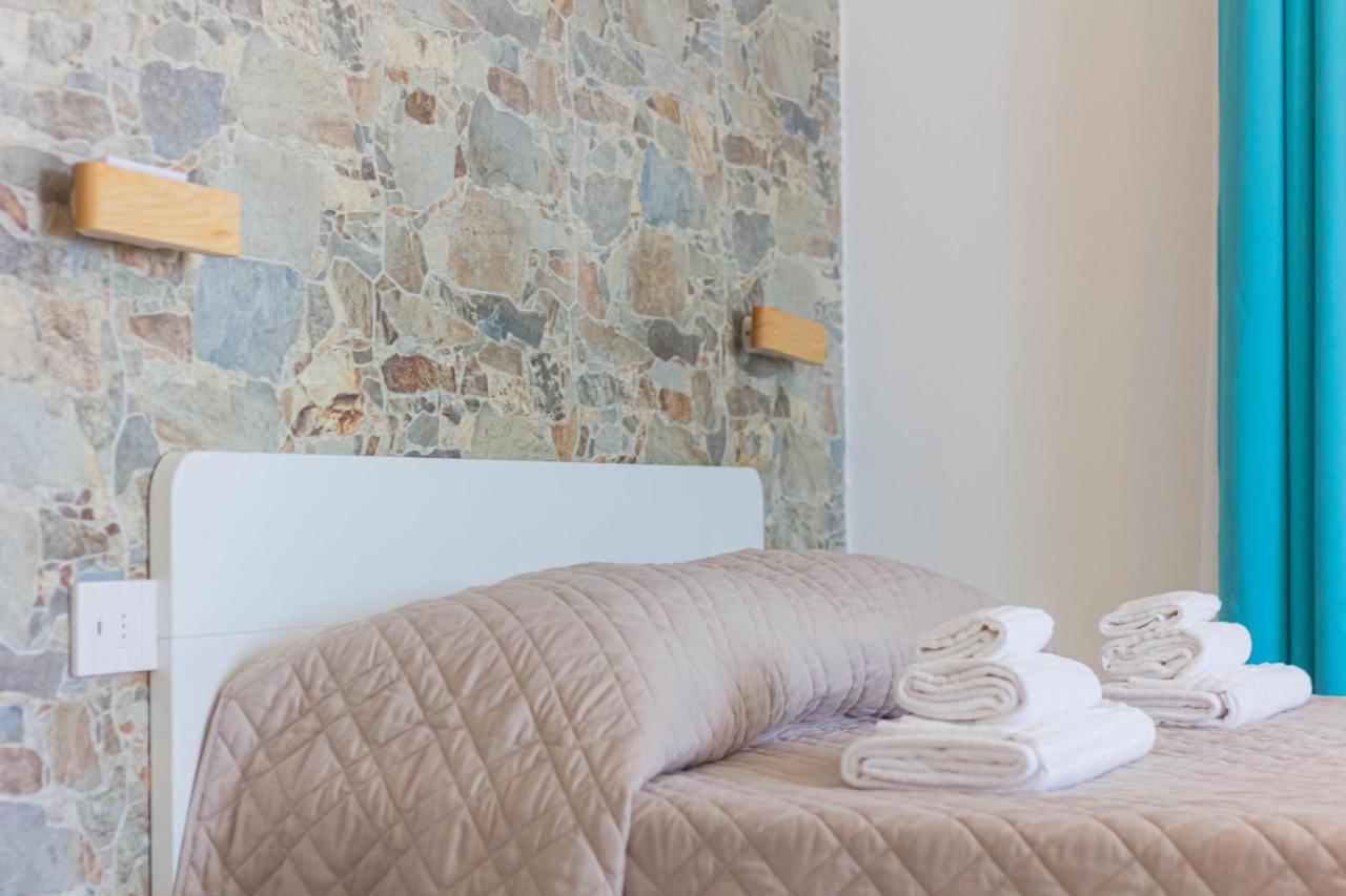 Roccabianca Rooms & Studios Stintino Luaran gambar