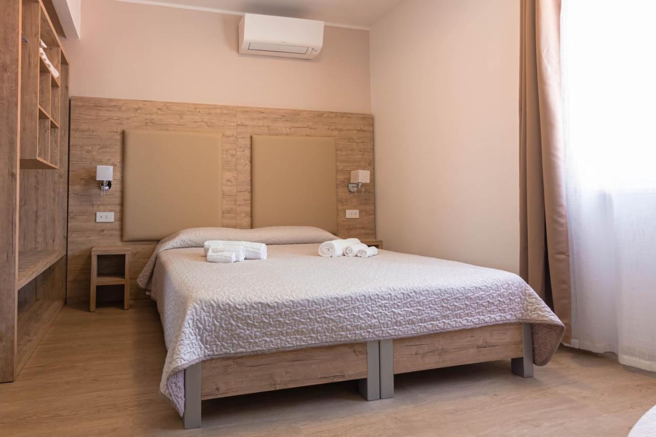 Roccabianca Rooms & Studios Stintino Luaran gambar